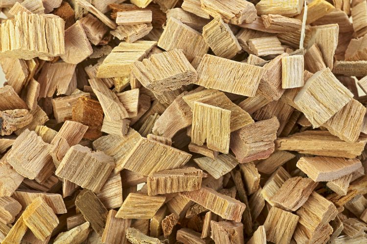 Wood chips for smoking